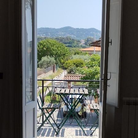 Appartamento La Casina Di Lorenzo Livorno Esterno foto